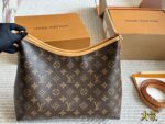Louis Vuitton Carryall New Commuter Bag | Crossbody/Single Shoulder | Magnetic Flap Closure | Practical Capacity - Image 5