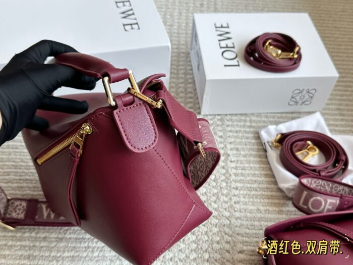 Loewe Puzzle Geometric Bag Cowhide Double Shoulder Strap - Image 6