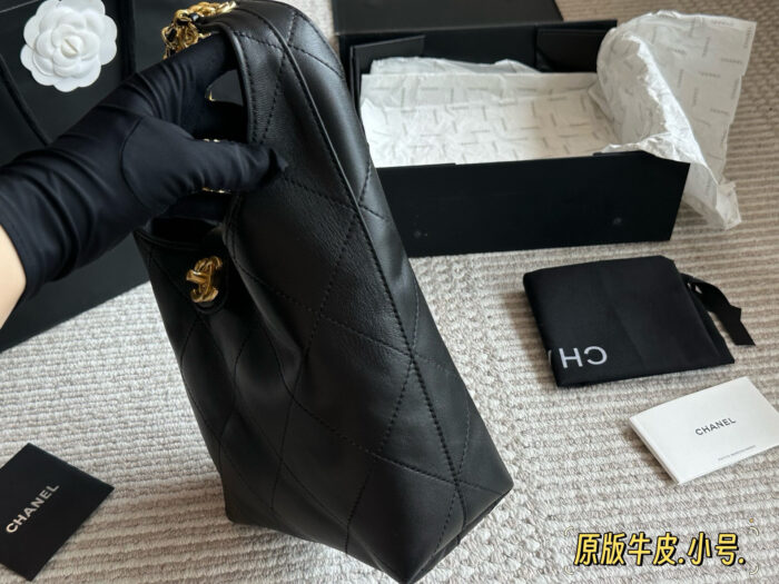 Chanel 25 Series Hobo Bucket Bag In Calfskin With Distinctive Shoulder Strap Design - Image 2