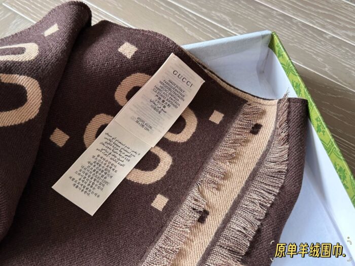 Gucci Gg Cashmere Scarf With Box, Authentic - Image 3