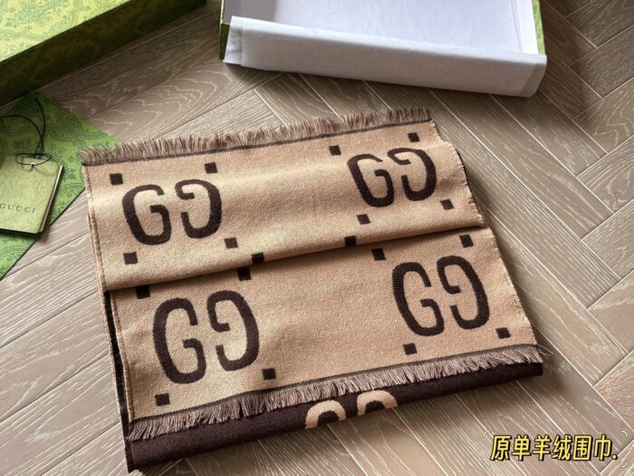 Gucci Gg Cashmere Scarf With Box, Authentic - Image 6