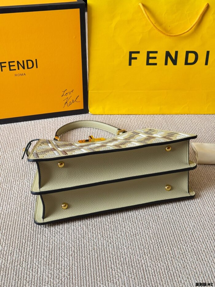 Fendi Peekaboo Seeu Woven Handbag And Crossbody Bag - Image 5