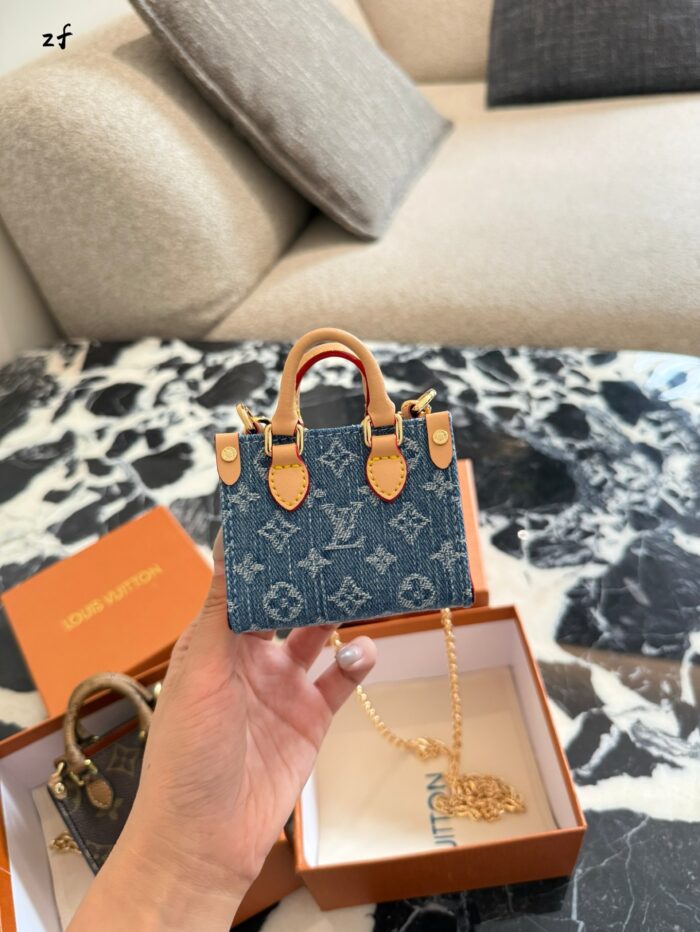 Louis Vuitton Mini Revamp Jungle Bag - Image 7