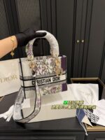 Dior 23 Pre-Spring Lady Dior "Botanical Garden" Five-Compartment White Floral Embroidered Tote - Image 2