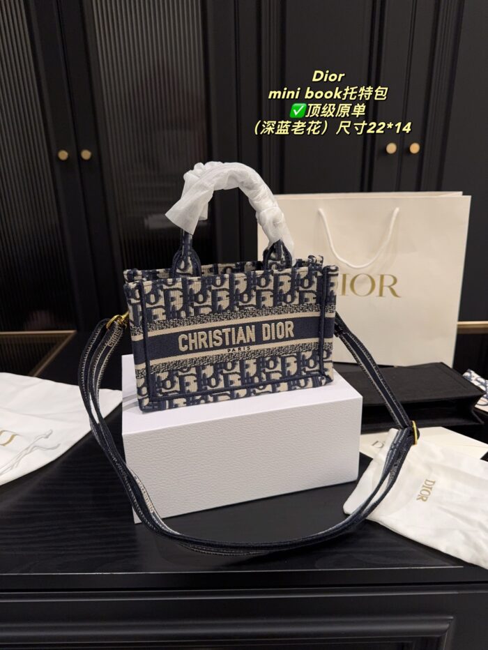 Dior Tote Autumn/Winter Collection Mini Book Embroidered Tote Bag Detachable Shoulder Strap Letter Logo - Image 1