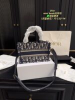 Dior Tote Autumn/Winter Collection Mini Book Embroidered Tote Bag Detachable Shoulder Strap Letter Logo - Image 7