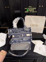 Dior Tote Autumn/Winter Collection Mini Book Embroidered Tote Bag Detachable Shoulder Strap Letter Logo - Image 10