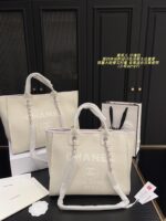 Chanel Spring/Summer New Beach Bag Minimalist, Casual, Spacious, Lightweight And Stylish