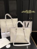 Chanel Spring/Summer New Beach Bag Minimalist, Casual, Spacious, Lightweight And Stylish - Image 5