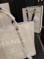 Chanel Spring/Summer New Beach Bag Minimalist, Casual, Spacious, Lightweight And Stylish - Image 6