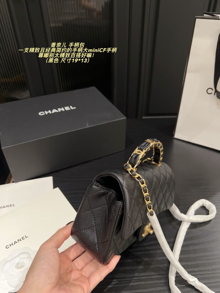 Chanel Cf Handle Tote Bag Classic, Minimalist, Exquisite And Versatile - Image 4