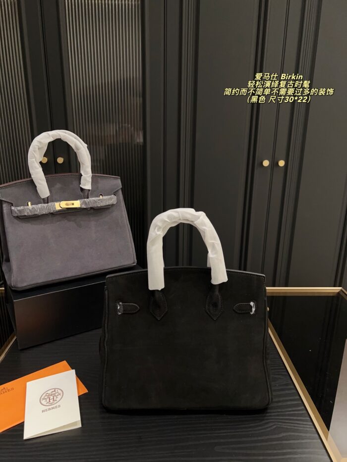 Hermes Birkin Suede Platinum Bag Retro Chic, Structured, Minimalist - Image 2