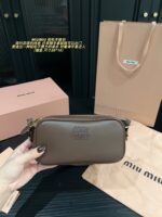 Miumiu Solid Colour Minimalist Camera Bag - Image 5