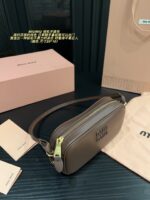 Miumiu Solid Colour Minimalist Camera Bag - Image 7