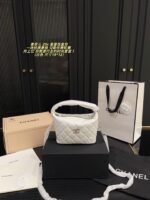 Chanel 25C Star Lunchbox Bag Classic Quilted Handbag/Crossbody Excellent Capacity - Image 12
