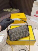 Fendi Baguette Mini Retro Elegance Versatile For Any Occasion - Image 7