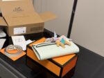 Hermes Kelly Horizontal Cross-Grain Calfskin - Accommodates Phone - Adorable - Premium Quality Bag - Image 9