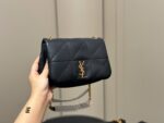 Saint Laurent Jamie Collection New Chain Bag Sheepskin-Textured Leather With Jewellery-Grade Metal Chain Effortlessly Relaxed Design - Image 9