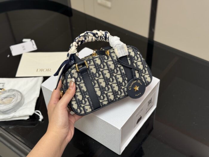 Dior Mini Bowling Bag Vibe Mini Bag - Image 5