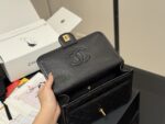 Chanel 25B Vintage Messenger Bag With Small Tag, Handle, Chain Strap - Image 4
