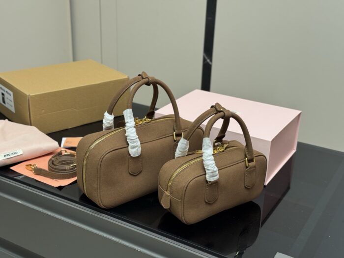 Miu Miu Bowling Bag/Briefcase Can Be Handheld Or Crossbody Ample Capacity Upgraded Version With Box - Image 7