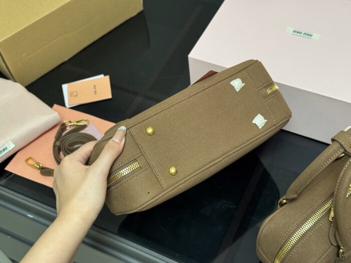 Miu Miu Bowling Bag/Briefcase Can Be Handheld Or Crossbody Ample Capacity Upgraded Version With Box - Image 8