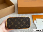 Louis Vuitton Alma Classic Versatile Shell Bag - Image 6