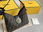 Fendi Baguette Bag - Classic Monogram Versatile Shoulder Bag