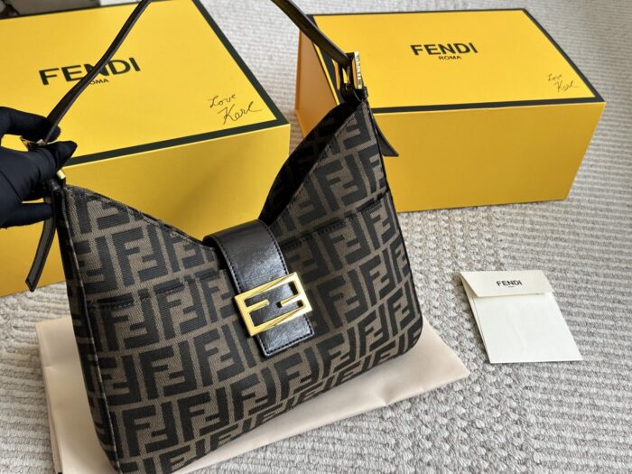 Fendi Baguette Bag - Classic Monogram Versatile Shoulder Bag - Image 1