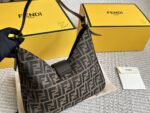 Fendi Baguette Bag - Classic Monogram Versatile Shoulder Bag - Image 4