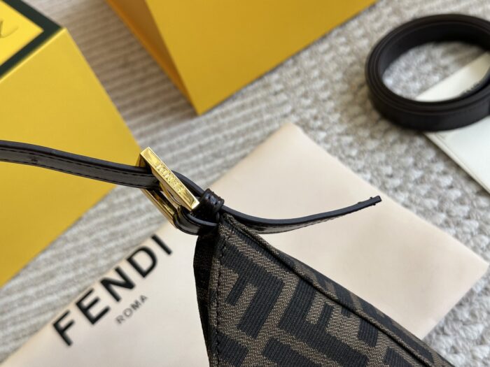 Fendi Baguette Bag - Classic Monogram Versatile Shoulder Bag - Image 8