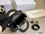 Dior Lady Di Bag Four-Compartment With Lettering Wide Shoulder Strap Three-Compartment With Chain And Shoulder Strap Pearlescent Colour Premium Quality - Image 9