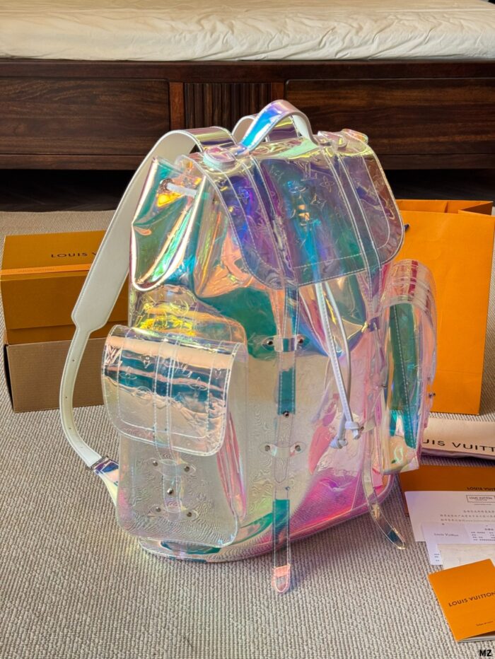 Louis Vuitton Christopher Glittering Laser-Effect Backpack Star-Like Allure Suitable For Both Work And Leisure - Image 2