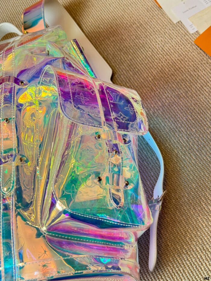 Louis Vuitton Christopher Glittering Laser-Effect Backpack Star-Like Allure Suitable For Both Work And Leisure - Image 7