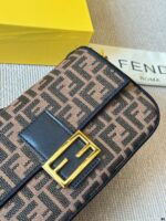 Fendi Baguette Bag: Classic Monogram, Flattering, Exquisite, Versatile, Autumn/Winter Outing Bag - Image 6