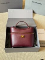 Balenciaga Rodeo Vanity Classic Black Metallic Logo Handbag/Crossbody Soft Leather With Generous Capacity - Image 11