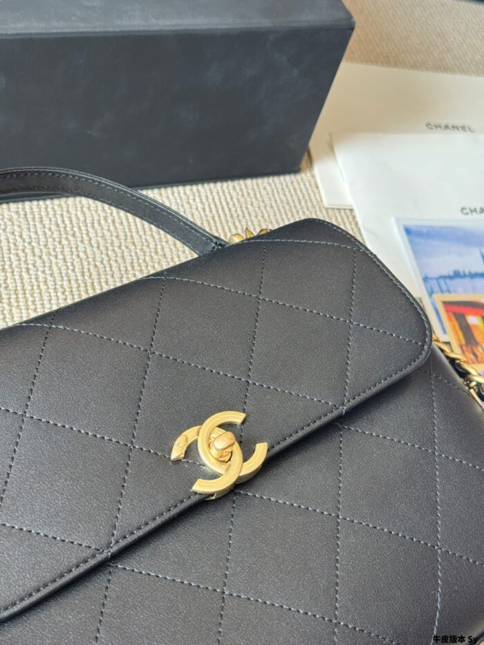 Chanel 25S Runway-Inspired Short Chain Handle Briefcase Spacious, Supple, Timeless And Versatile - Image 5