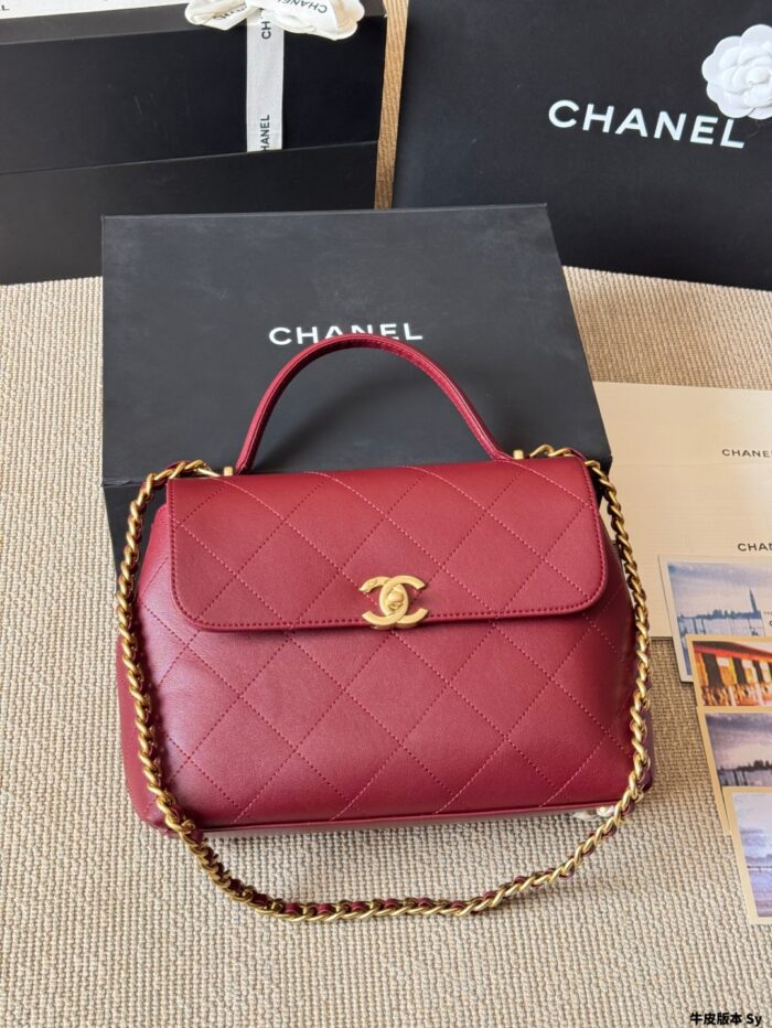 Chanel 25S Runway-Inspired Short Chain Handle Briefcase Spacious, Supple, Timeless And Versatile - Image 13