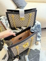 Gucci Padlock Flagship Store Large-Capacity Tote Bag - Image 6