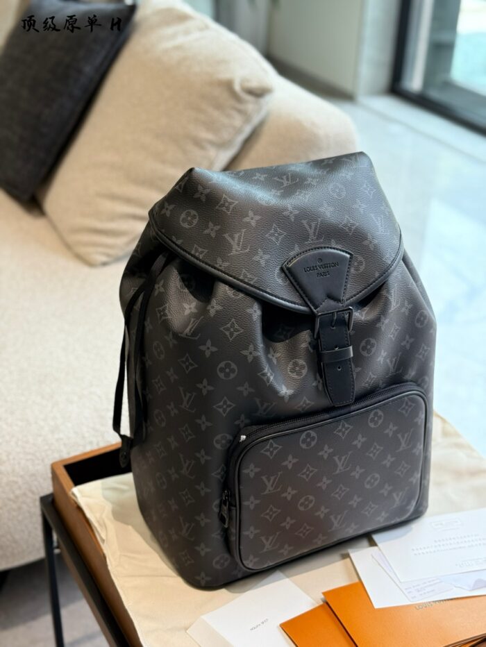 Louis Vuitton Black Monogram Double Drawstring Backpack Classic And Practical For Commuting And Travel - Image 2