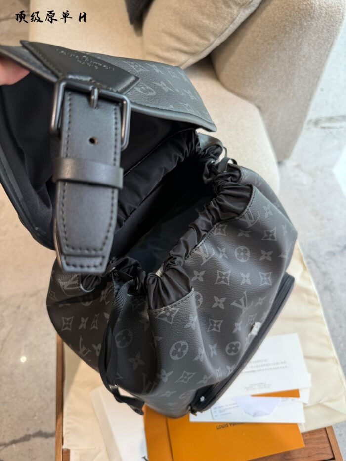 Louis Vuitton Black Monogram Double Drawstring Backpack Classic And Practical For Commuting And Travel - Image 7
