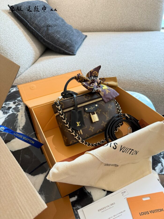 Louis Vuitton Vanity Classic Monogram Makeup Bag Minimalist And Stylish Durable Canvas Zip Closure Adjustable Shoulder Strap - Image 2