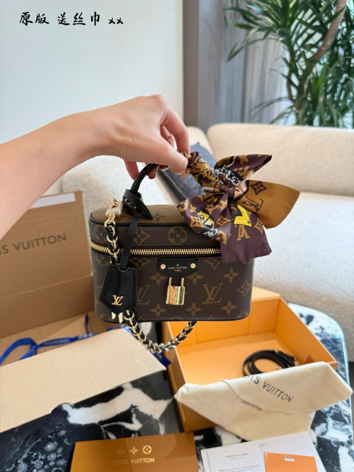Louis Vuitton Vanity Classic Monogram Makeup Bag Minimalist And Stylish Durable Canvas Zip Closure Adjustable Shoulder Strap - Image 6