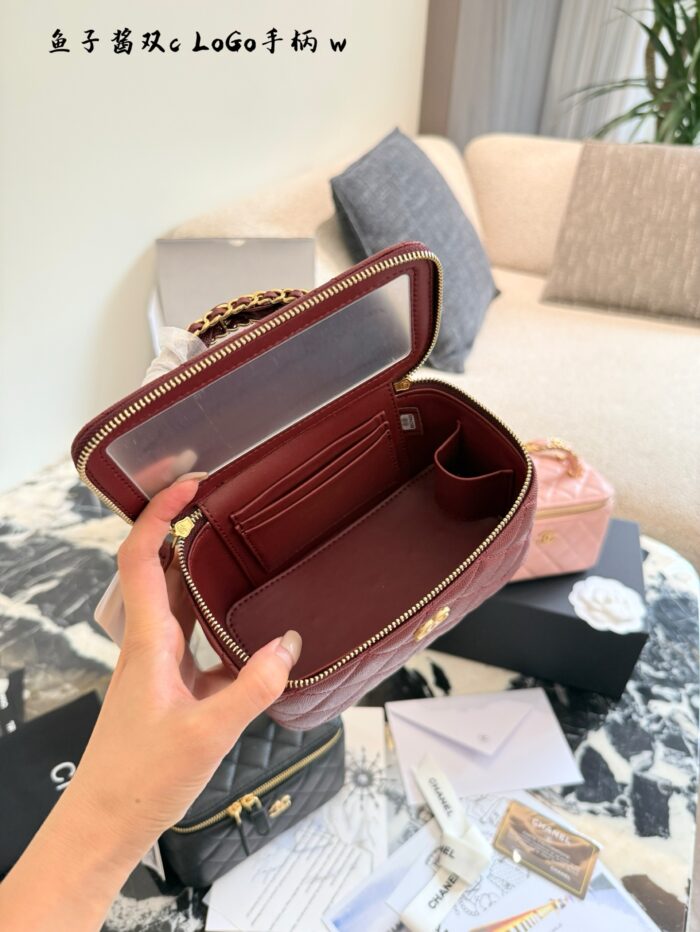 Chanel 25B Double C Handle Lychee Leather Long Box Bag - Image 6