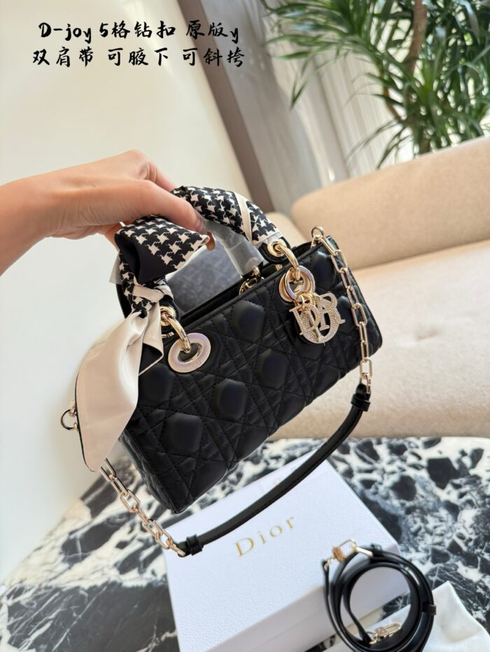 Dior D-Joy 5-Compartment Buckle Crossbody Bag With Dual Straps, Wearable Underarm. Black – Universally Flattering. - Image 3