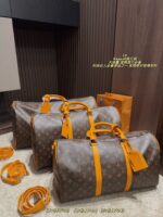 Louis Vuitton Keepall Travel Bag Large Capacity - Essential For Holidays And Travel
