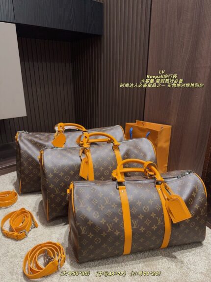 Louis Vuitton Keepall Travel Bag Large Capacity - Essential For Holidays And Travel