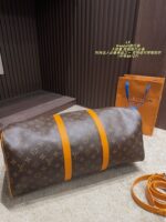 Louis Vuitton Keepall Travel Bag Large Capacity - Essential For Holidays And Travel - Image 7