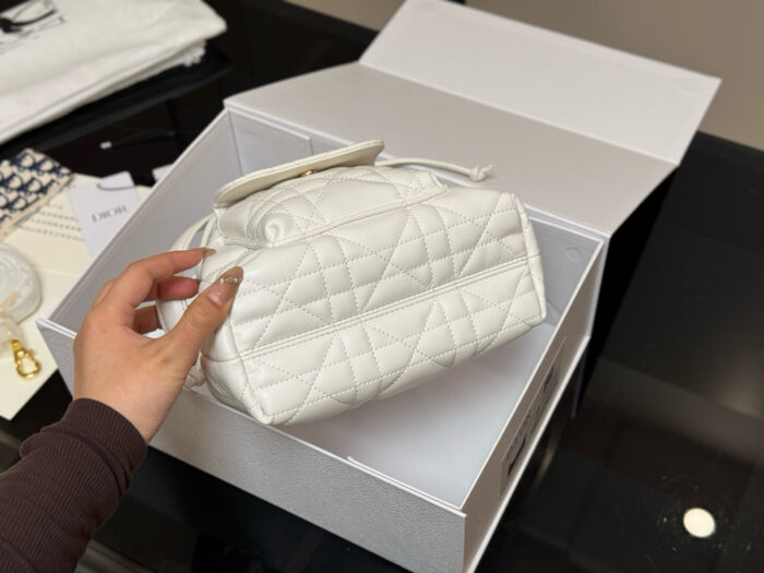 Dior Caro Bucket Bag Diamond Quilting Adjustable Shoulder Strap Compact And Lightweight - Image 9