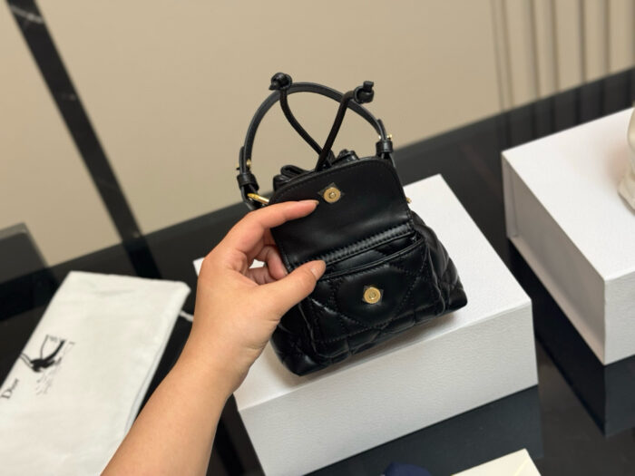 Dior Caro Exquisite Bucket Bag Compact And Lightweight Adjustable Shoulder Strap Lady-Like - Image 5